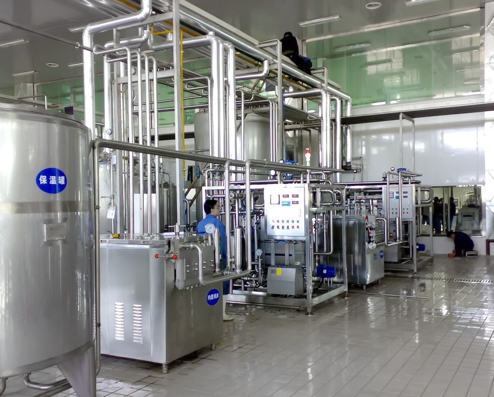 5 - 200 TPD UHT Milk Processing Line With Milk Product Making Machine ...